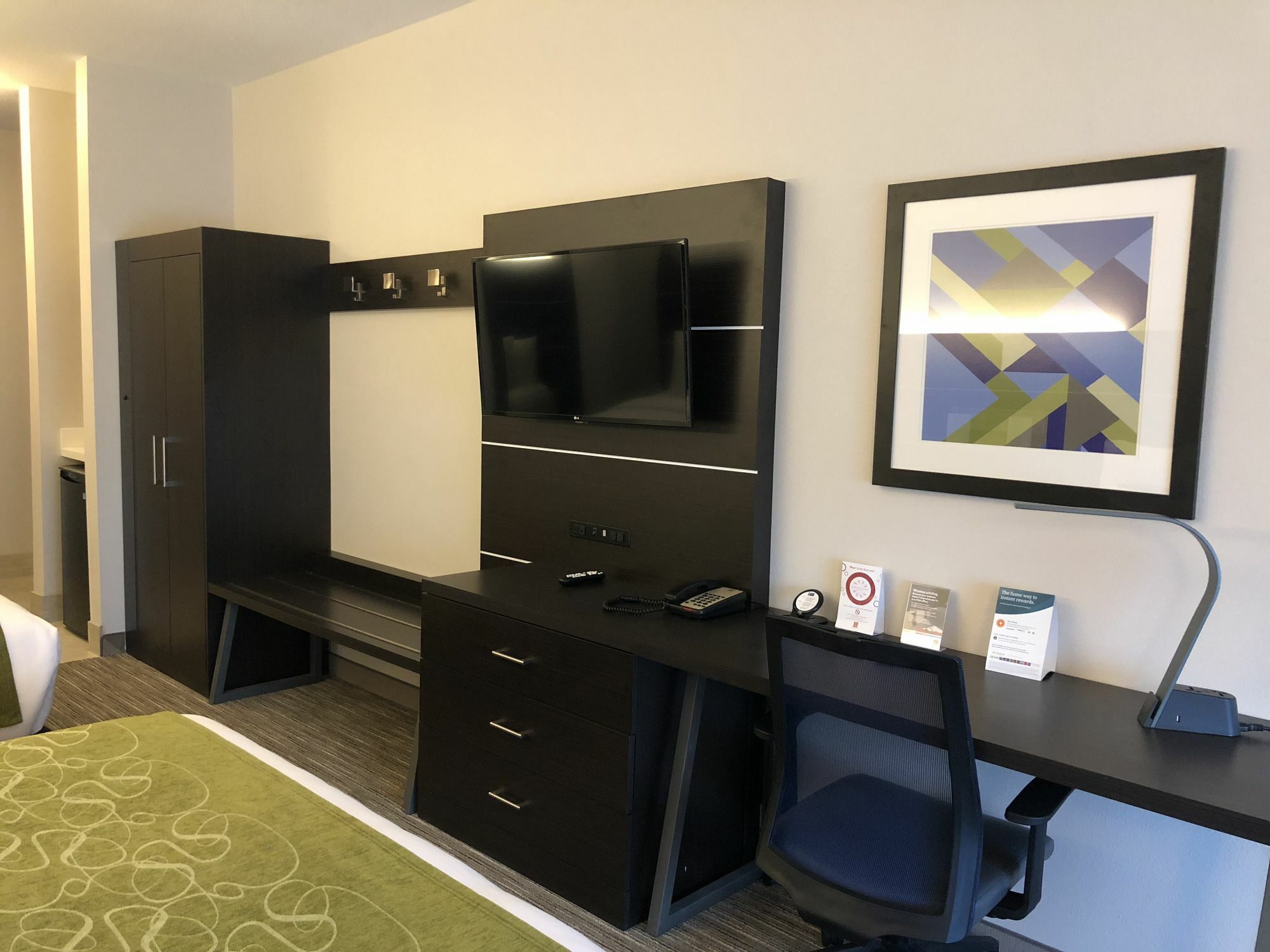 Holiday Inn Express & Suites Hood River By Ihg Eksteriør billede